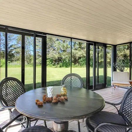 Biergh - 600m From The Sea By Interhome